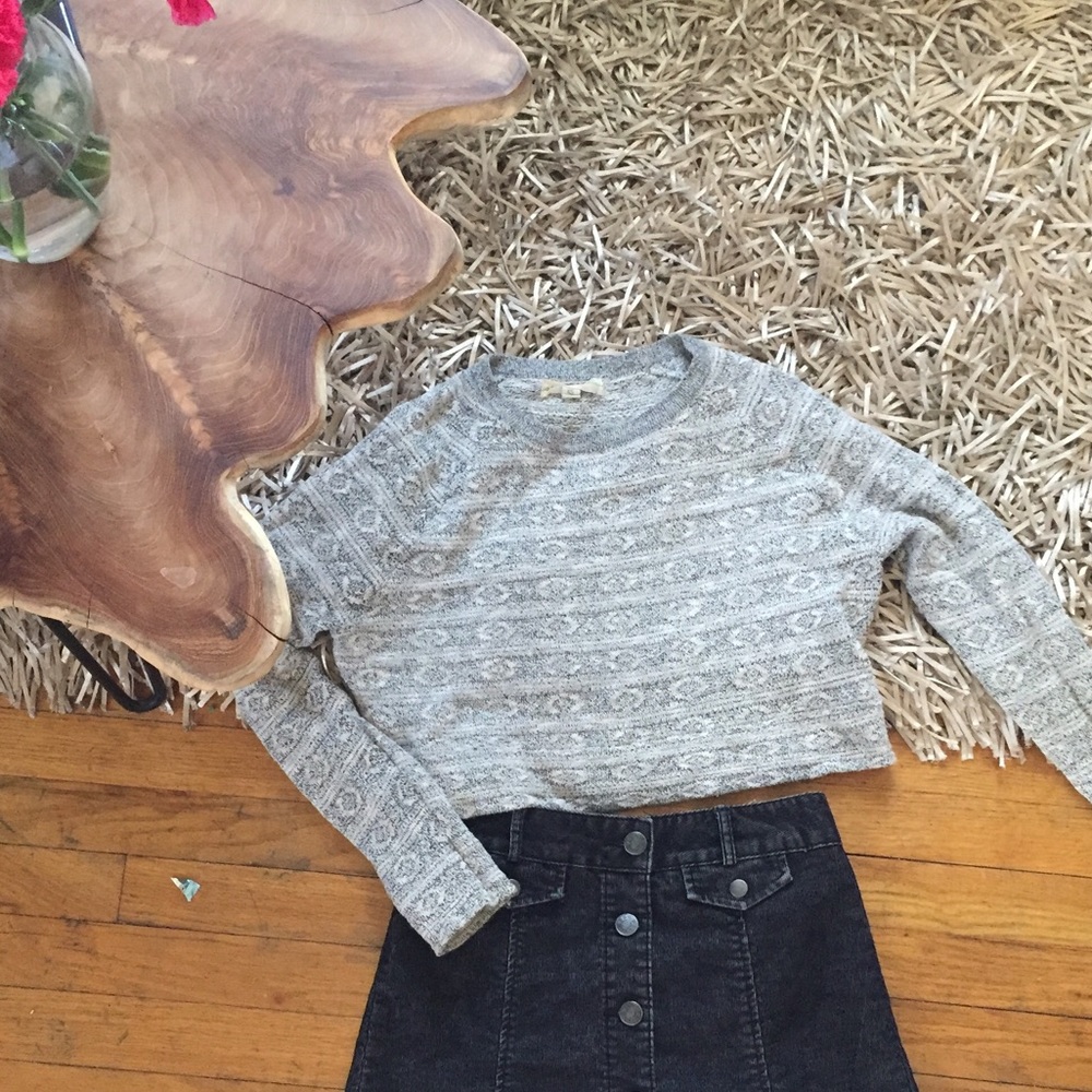 Urban outfitters crop sweater